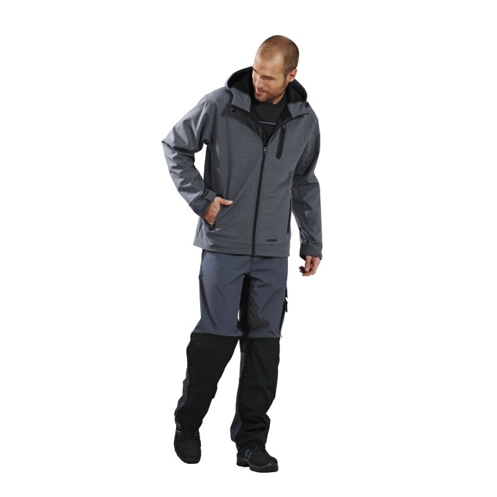 Homme et veste softshell ardoise CUBE