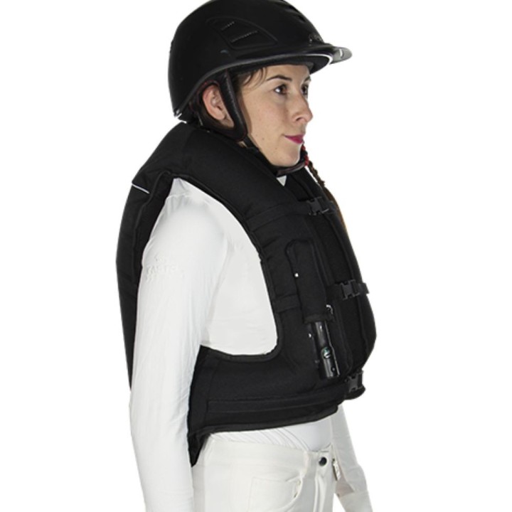 Airbag cavalier protection chute de cheval HELITE gonflé