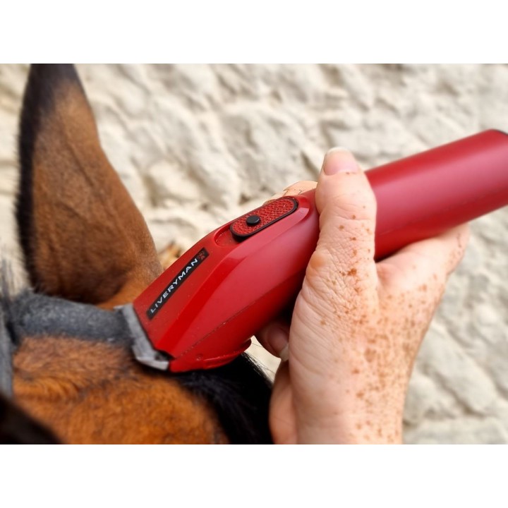 Tondeuse NOVA chevaux spécial finition oreille LIVERYMAN