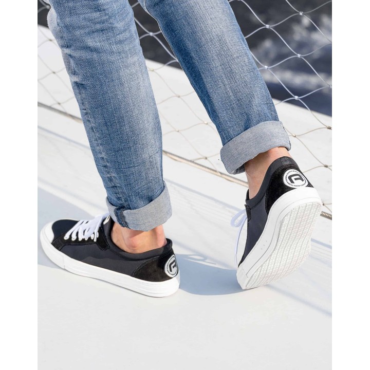 Chaussure NAUTISME ADHERA OCEAN 11 plus adhérente au monde