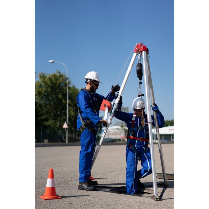 Trépied télescopique support espace confiné + treuil COVERGUARD