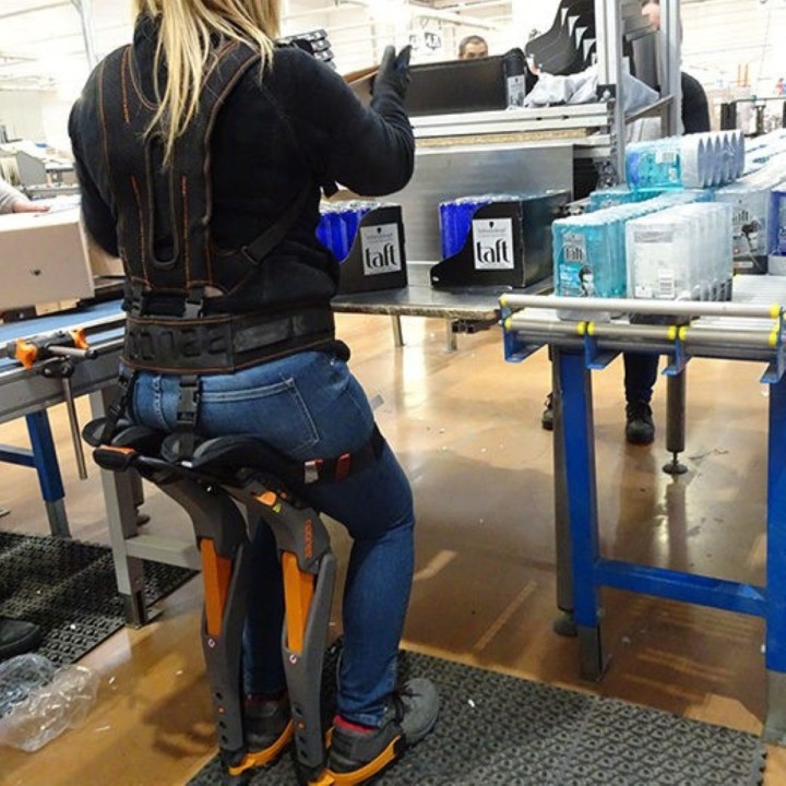 Exosquelette IP14 NOONEE assis debout GOBIO ROBOT