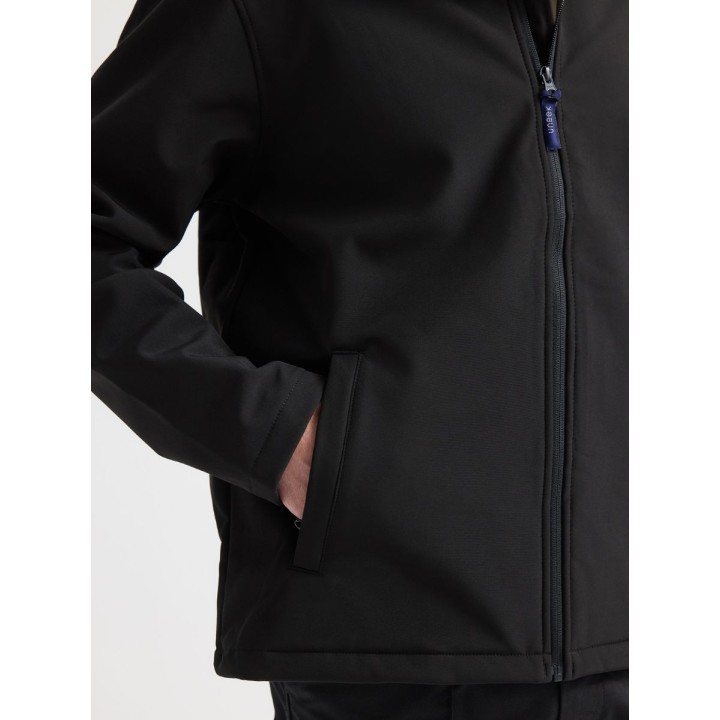 Poche de notre Veste softshell de travail UC612 – résistante et confortable
